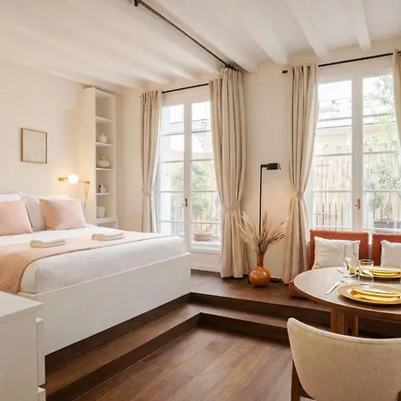 Notre Dame - Prestige With Lift And Terrace For 2 Parigi