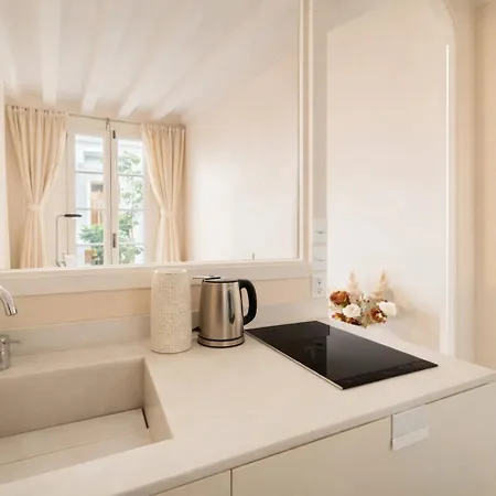 Notre Dame - Prestige With Lift And Terrace For 2 Parigi