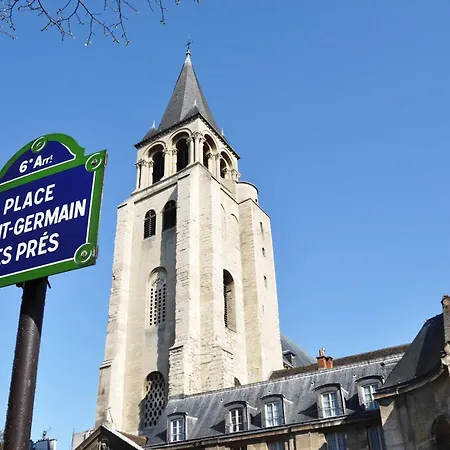 Notre Dame - Prestige With Lift And Terrace For 2 Apartment *